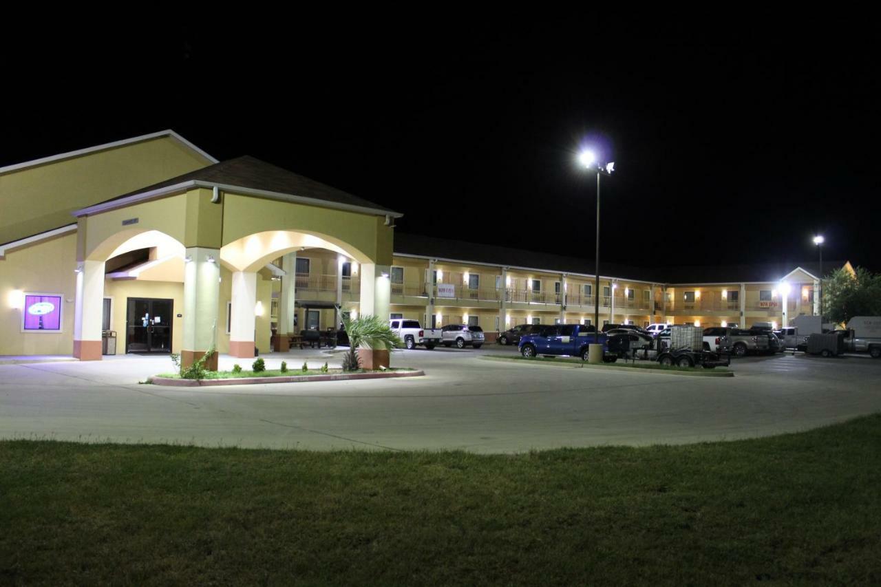 Horizon Inn & Suites Pearsall Kültér fotó